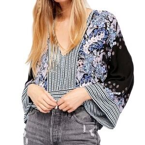 Free People Black Blue Floral Mix n Match V-Neck Cropped Top Size Large